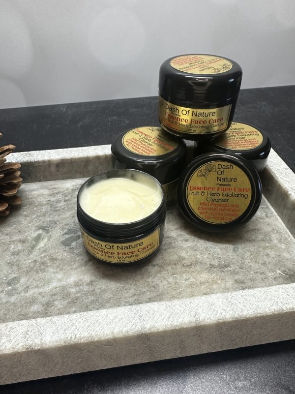 Dual Action Exfoliator for Physical and Chemical exfoliation of the face, good for anti aging.